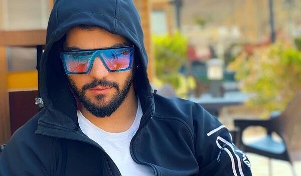 عکس سینا کیا