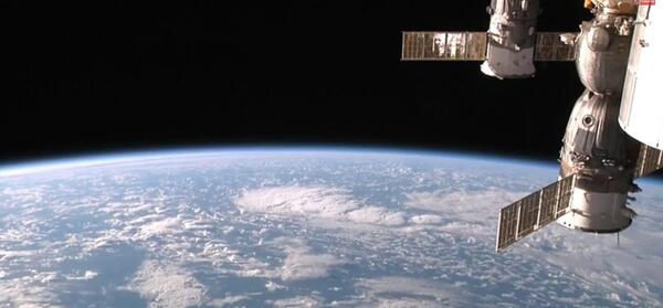 عکس کره زمین در فضا