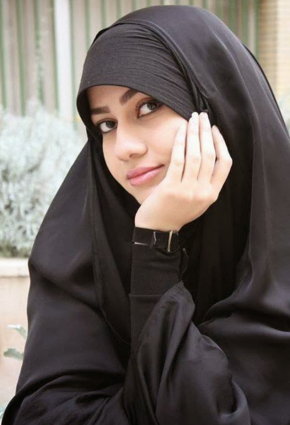 عکس زن با حجاب زیبا
