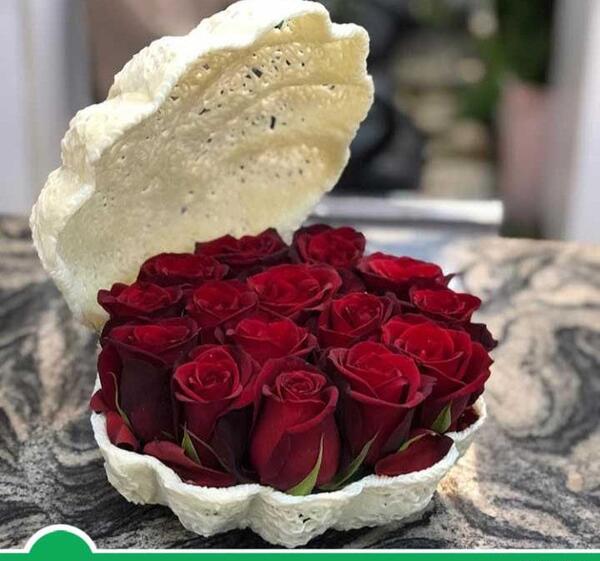 عکس گل رز کادو