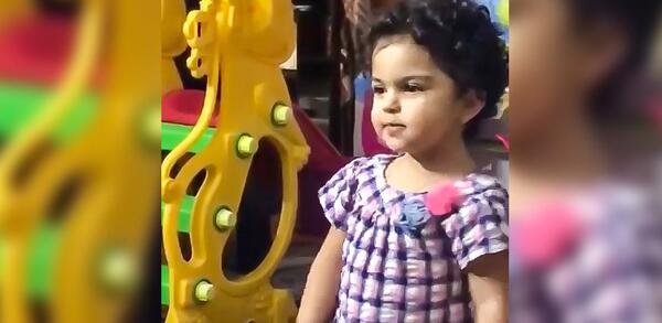 عکس علی ضیا با خواهرزاده اش