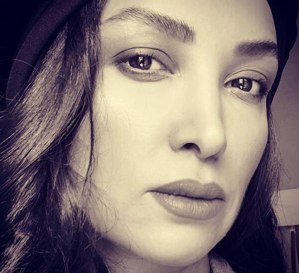 عکسهای با حجاب روناک یونسی