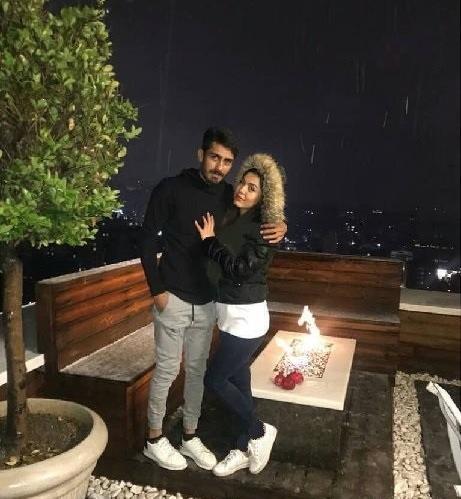 عکس آزاده زارعی بدون آرایش