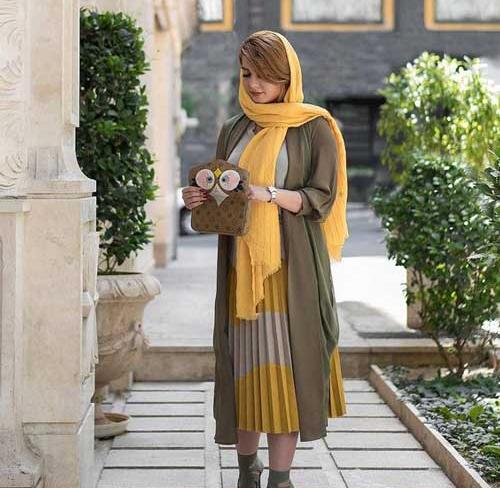 عکس مدل مانتو جلو باز شلخته