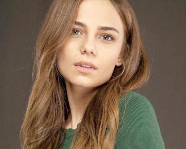 عکس بهار شاهین