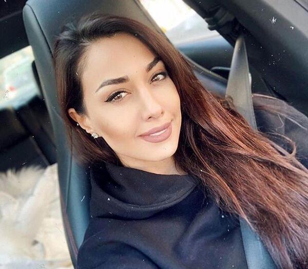 عکس صدف طاهریان قبل از کشف حجاب
