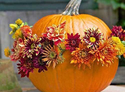 عکس ایده تزیین کدو حلوایی برای شب یلدا