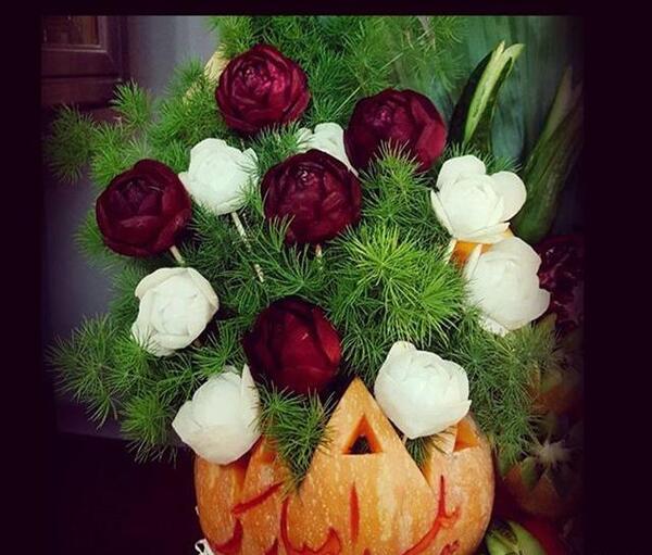 عکس ایده تزیین کدو حلوایی برای شب یلدا