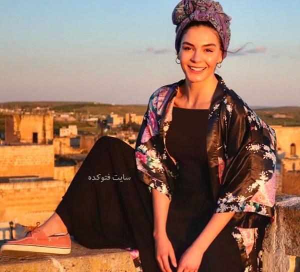 عکس نوشته ابرو شاهین