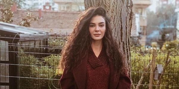 عکس نوشته ابرو شاهین