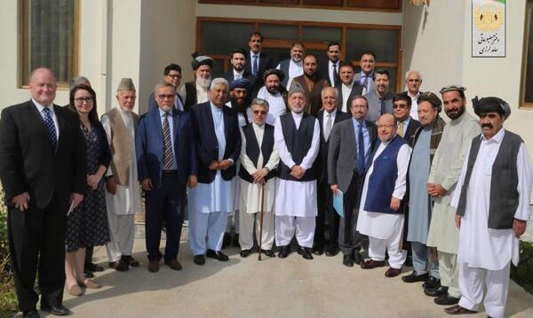 عکس حکمت خلیل کرزی