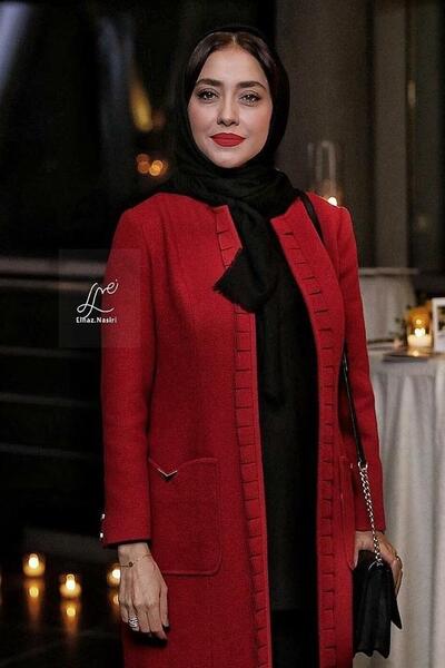 عکس مدل مانتو قرمز