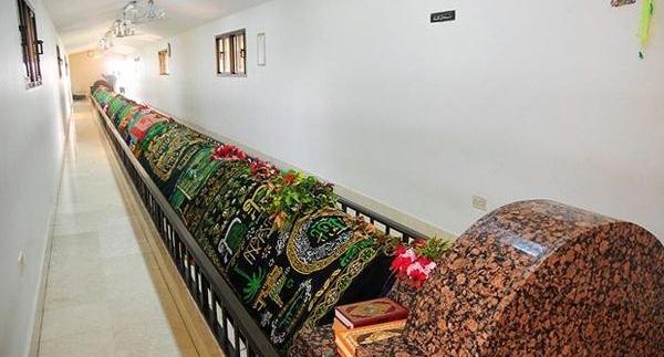 عکس قبر کیان
