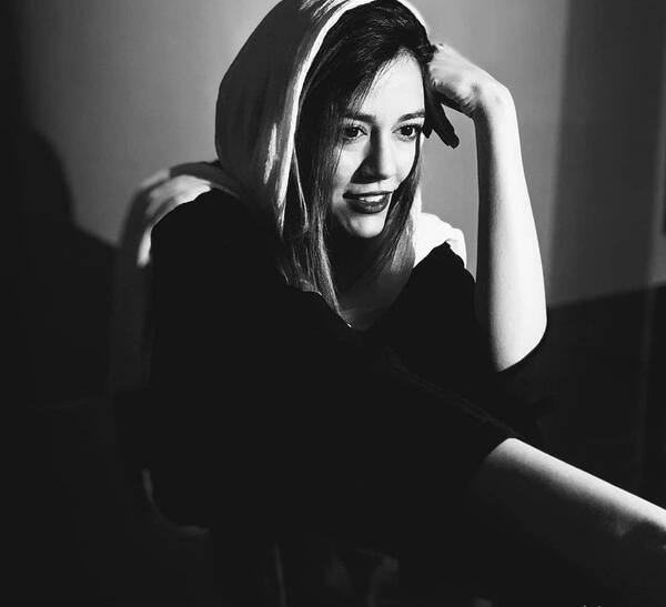 عکس پرتره سیاه و سفید چهره
