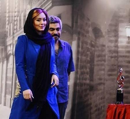عکس مدل مانتو اسپرت آبی کاربنی
