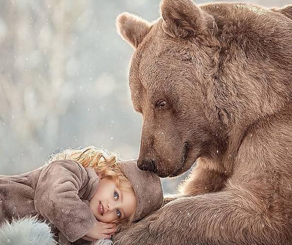 ژست عکس دخترانه با خرس