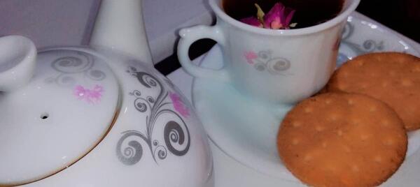 عکس چای گل سرخ