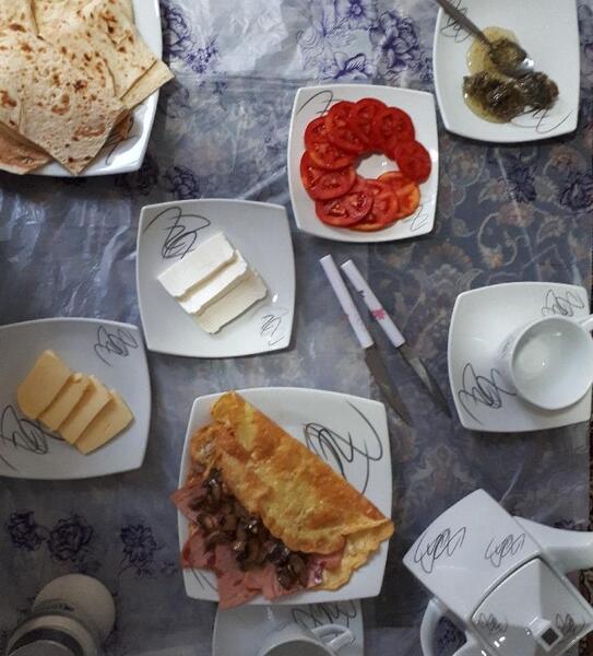 عکس صبحانه دونفره