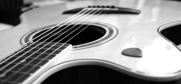 عکس نوشته گیتار عشق