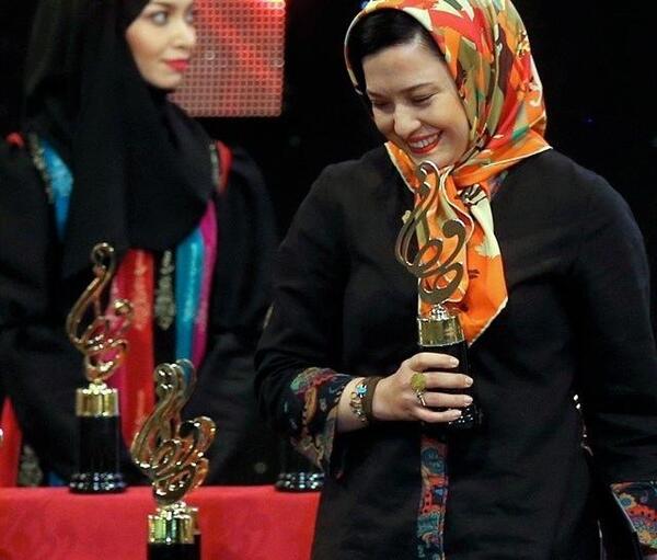 عکسهای تندیس حافظ