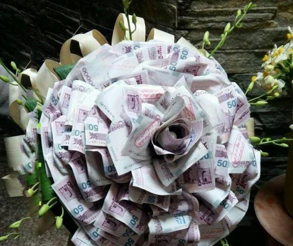 عکس دسته گل پولی