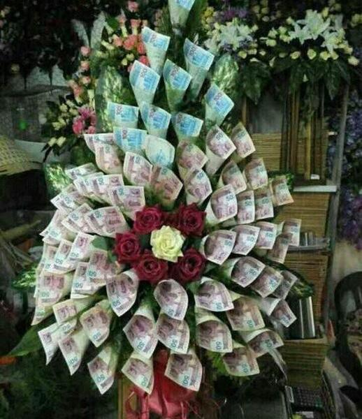 عکس دسته گل پولی