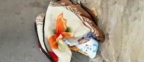 عکس نوزاد رها شده در اصفهان بدون سانسور