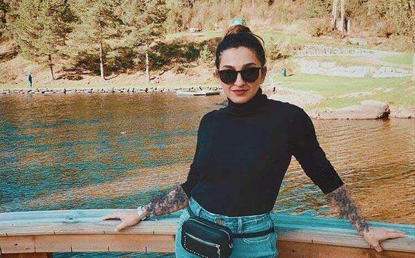عکس لباس شیرین در شب جمعه
