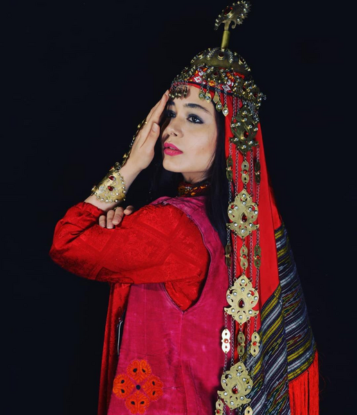 عکس زیباترین دختر ترکمن صحرا