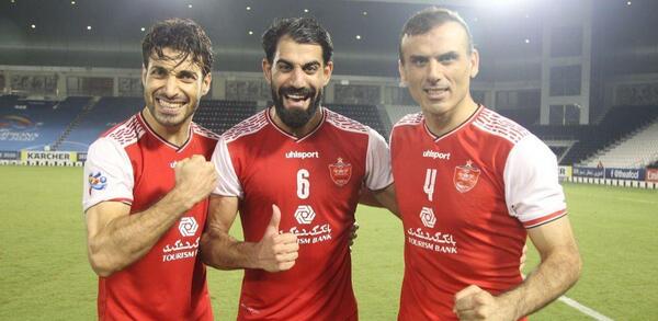 عکس سعید آقایی با لباس پرسپولیس