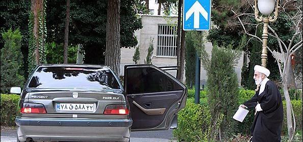 عکس ماشین ضد گلوله خامنه ای
