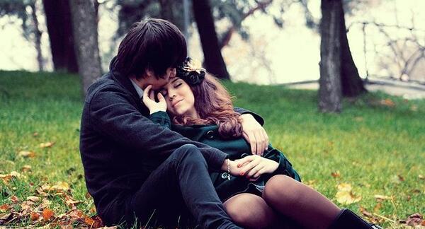 عکس بوسه بر پیشانی عشق