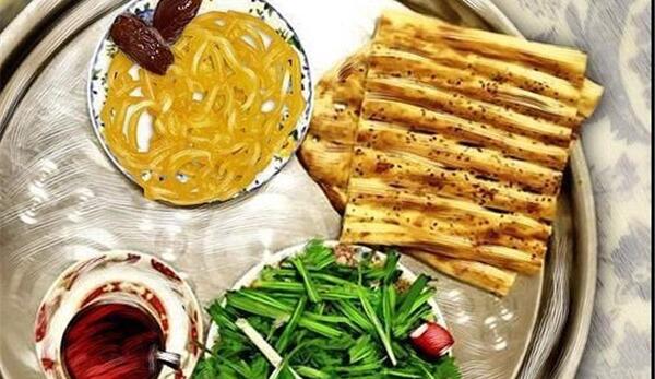 عکس ساده از سفره افطار