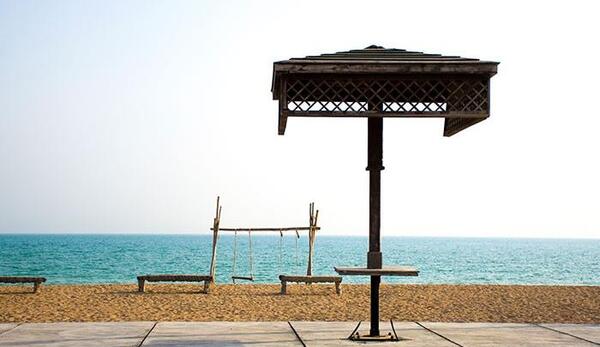 عکس لب دریا قشم