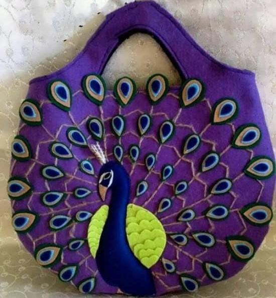 عکس طاووس نمدی
