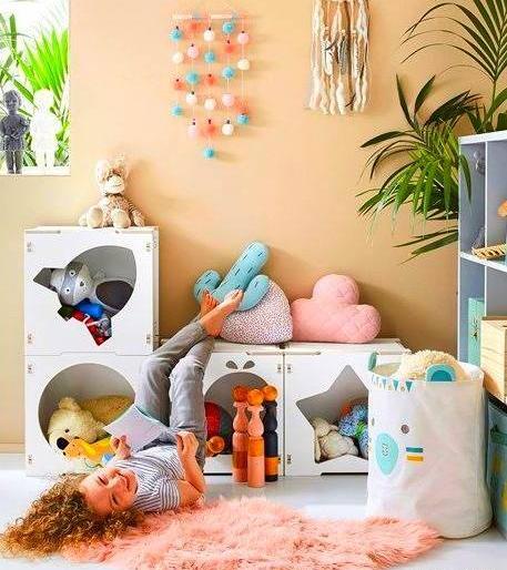 عکس ایده تزیین اتاق با عروسک