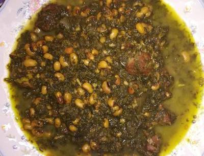 عکس قورمه سبزی با لوبیا چشم بلبلی