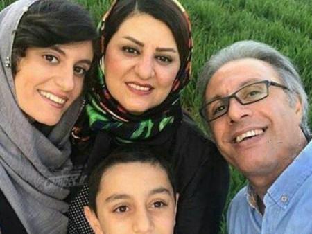 عکس حمید گلی و فرزندانش