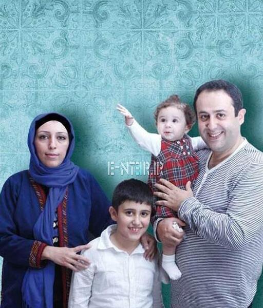 عکس حمید گلی و فرزندانش