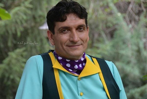 عکس حمید گلی و فرزندانش