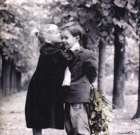عکس بچه عاشقانه