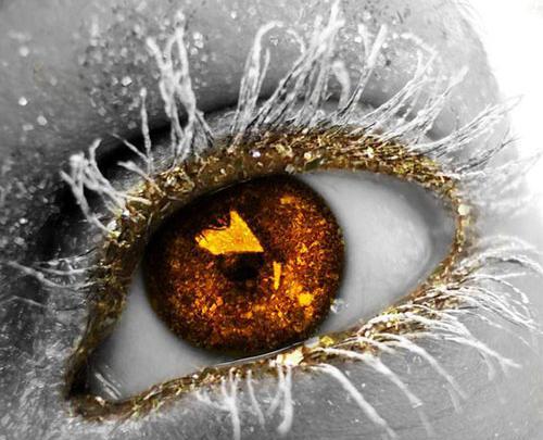 عکس چشم های رنگی زیبا برای پروفایل