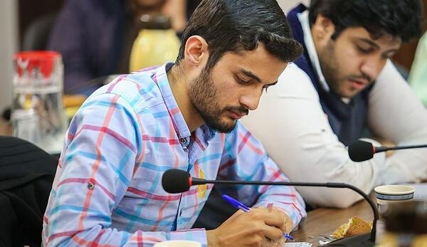 عکس صالح عزیزی