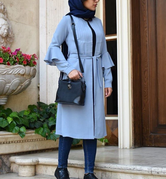 عکس مدل مانتو جلو باز شیک و ساده