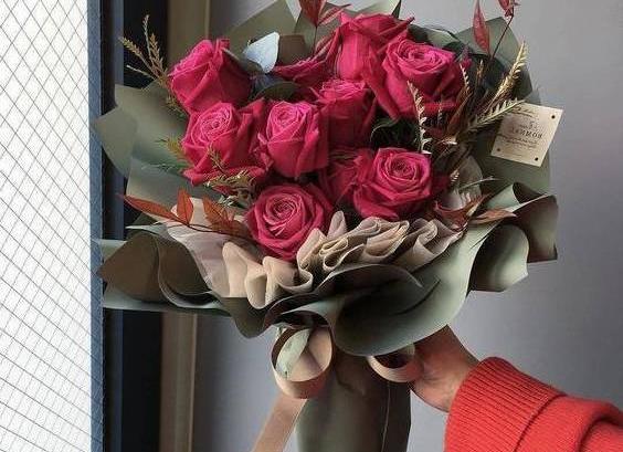 عکس دسته گل طبیعی برای تولد