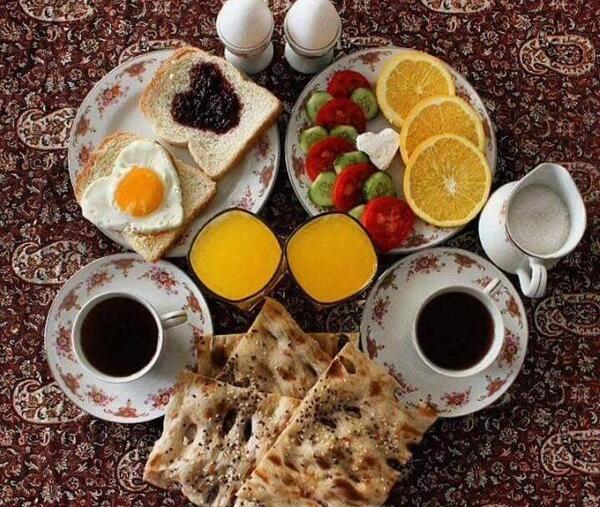 عکس نوشته صبح بخیر با صبحانه