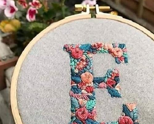 عکس نوشته دوست دارم e