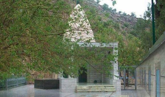 عکس بابا یادگار