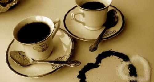 عکس قهوه دونفره عاشقانه