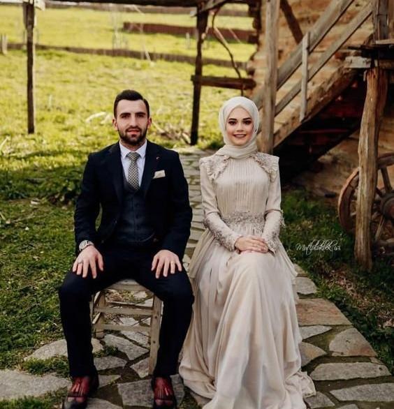 عکس عروس و داماد پوشیده